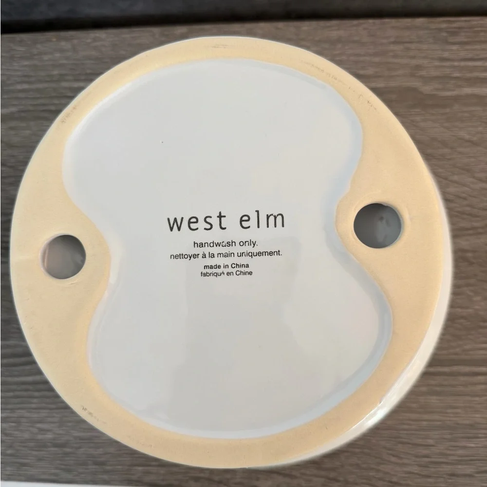 West Elm White Ceramic Polar Bear Cake Stand- NIB